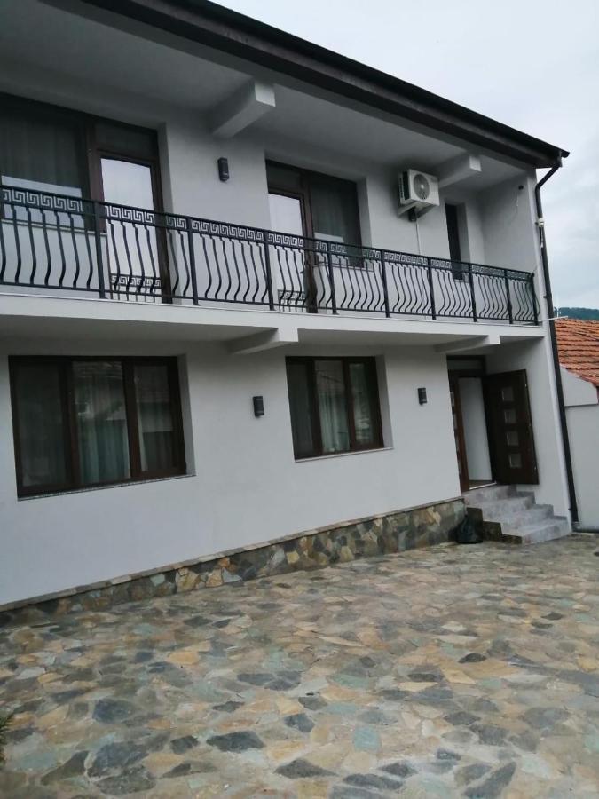 La Roby Si Niko Hotel Dubova Exterior photo